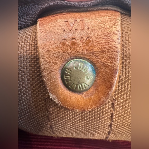 Louis Vuitton 50cm💯 keepall - Picture 14 of 14